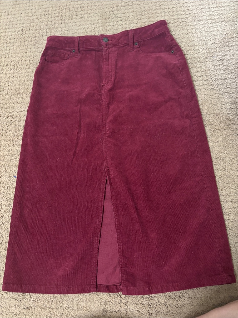 Women's Corduroy Midi Skirt in Burgundy